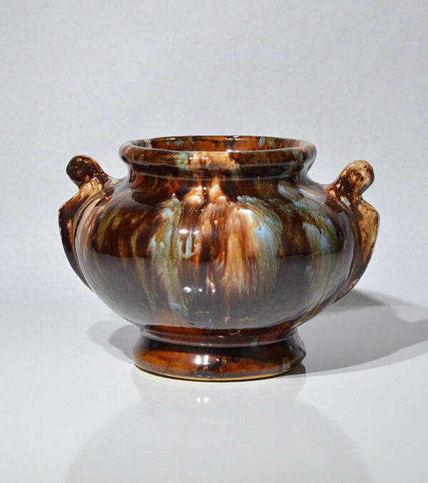 Brush McCoy brown onyx planter