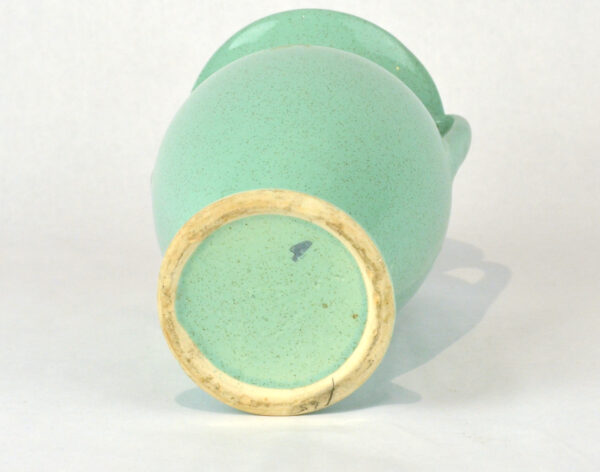 Pfaltzgraff robin egg two handle vase bottom