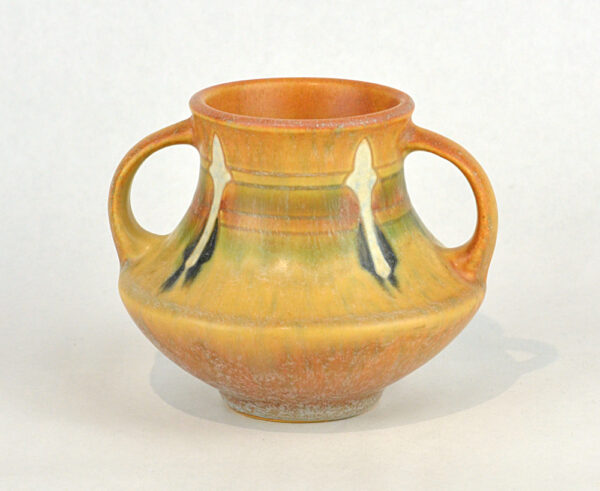 Roseville Montacello 555-4 vase