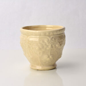 McCoy High Gloss Ivory Glaze Flower Pot 570