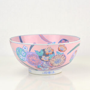 Pink enamel Chinese bowl with flower decorations side