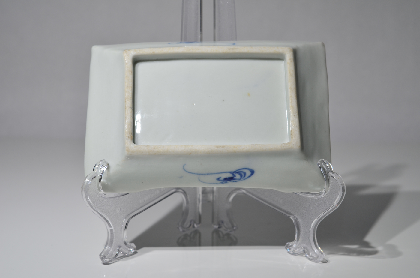 Shoki-3-for-site Shoki Imari rectangle dish with plover and waves motif base